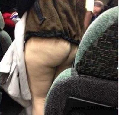 公交上遇到奇葩的裤子[图1]