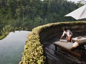 巴厘岛上的豪华私人泳池别墅